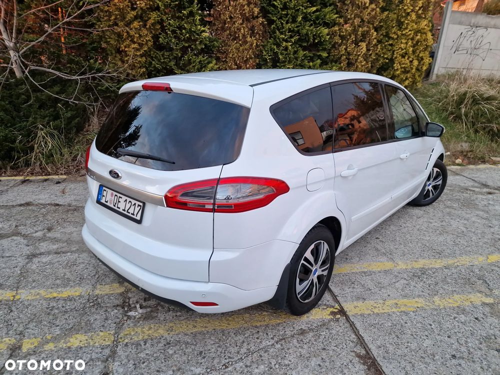 Ford S-Max 2.0 TDCi DPF Titanium - 25