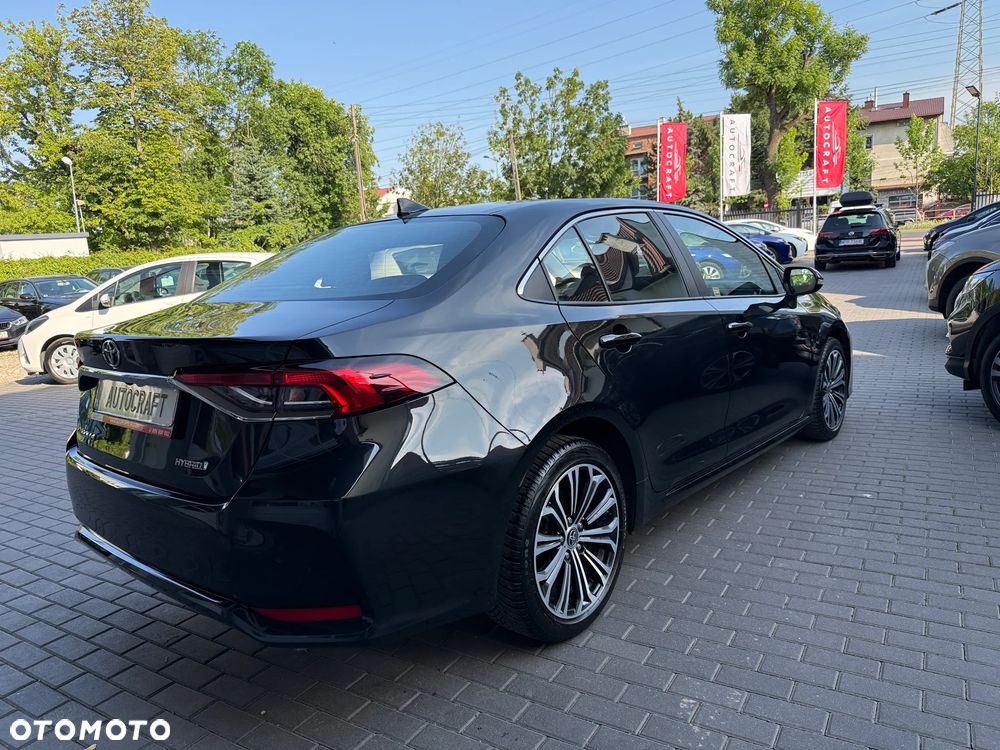 Toyota Corolla 1.8 Hybrid Comfort - 33