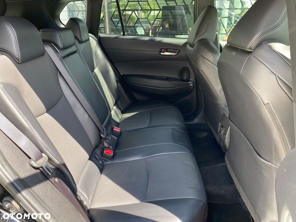 Toyota Corolla Cross 2.0 Hybrid Executive - 25