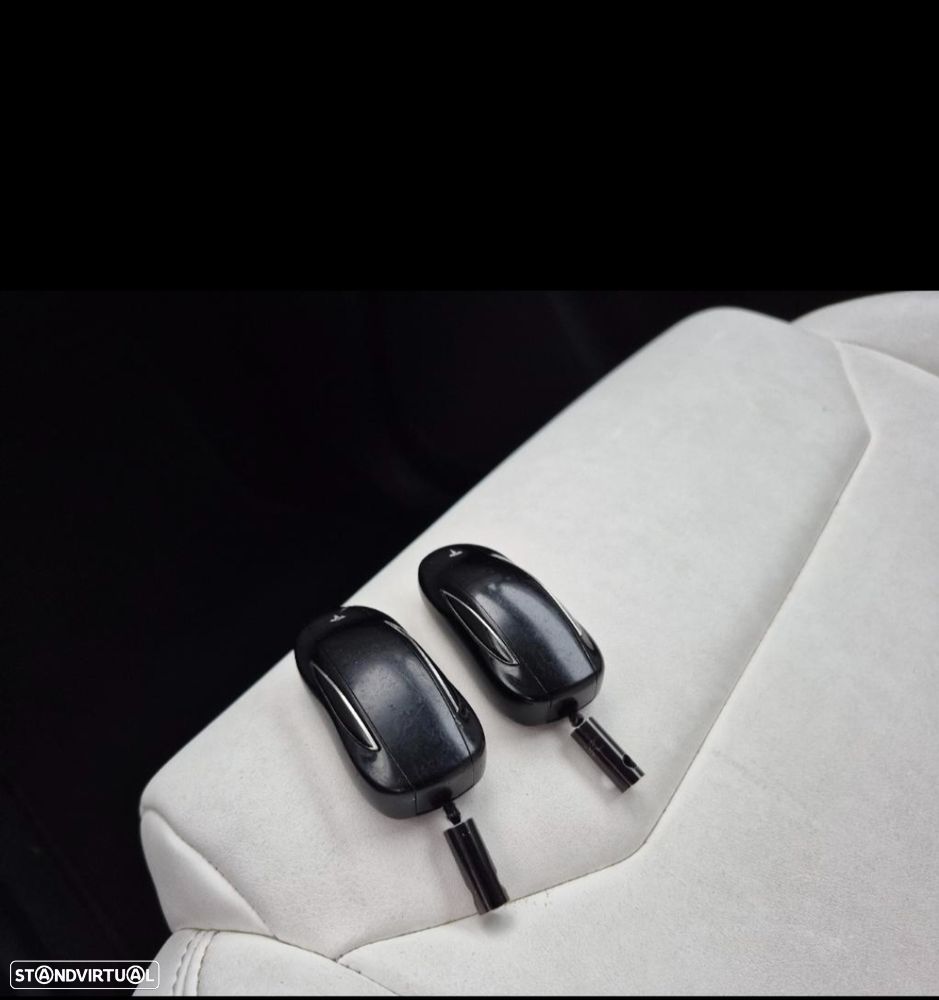 Tesla Model X P90D AWD - 10