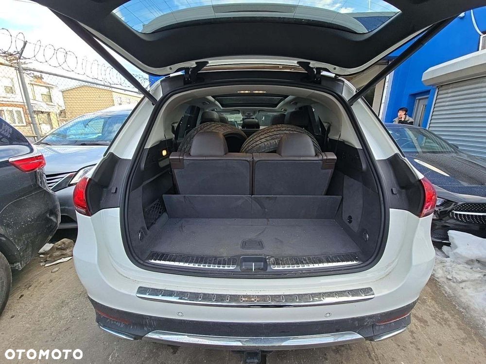 Mercedes-Benz GLE - 14