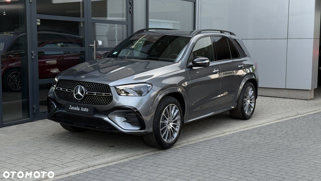 Mercedes-Benz GLE - 1