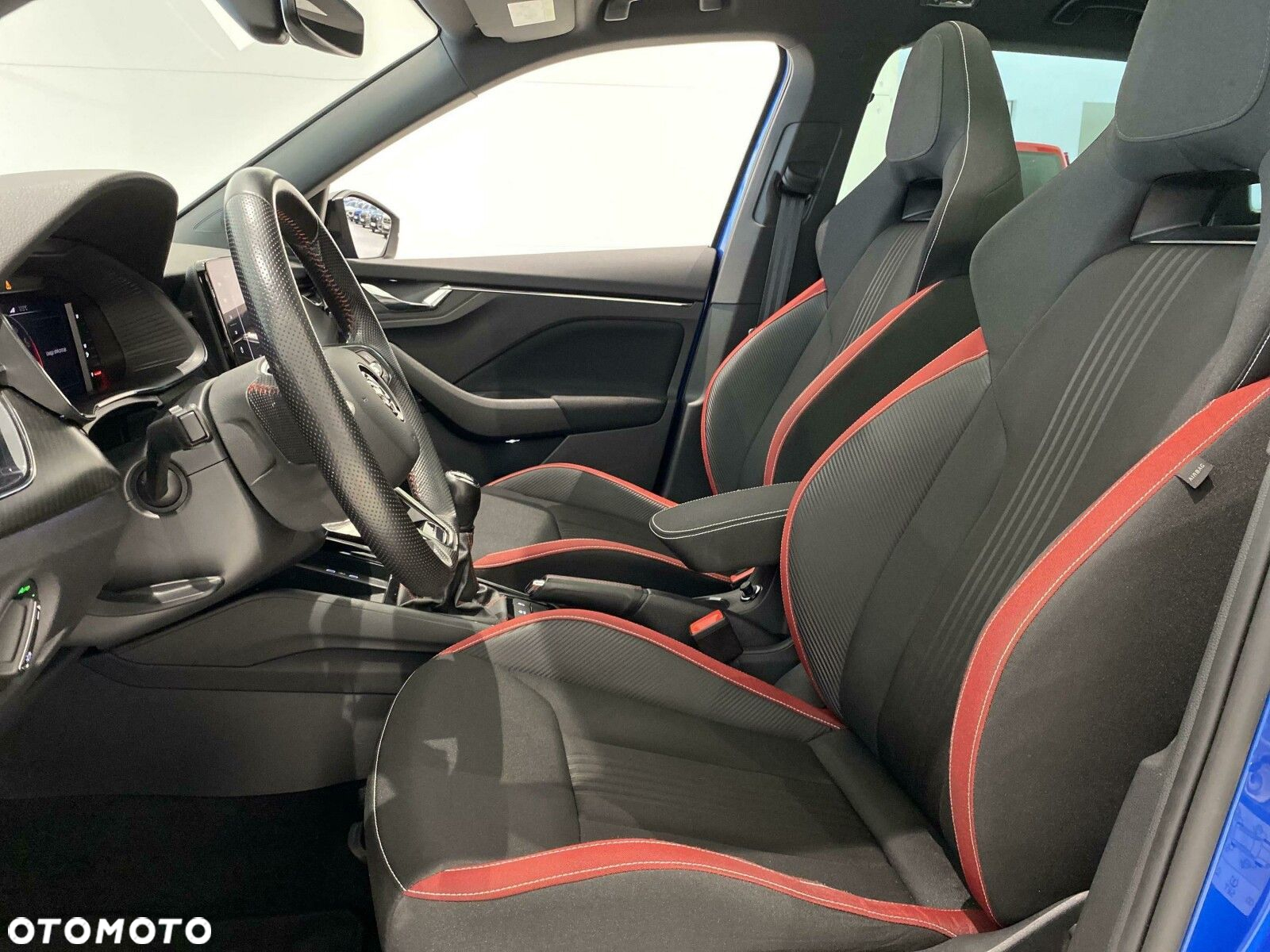 Skoda Kamiq 1.0 TSI Monte Carlo - 10