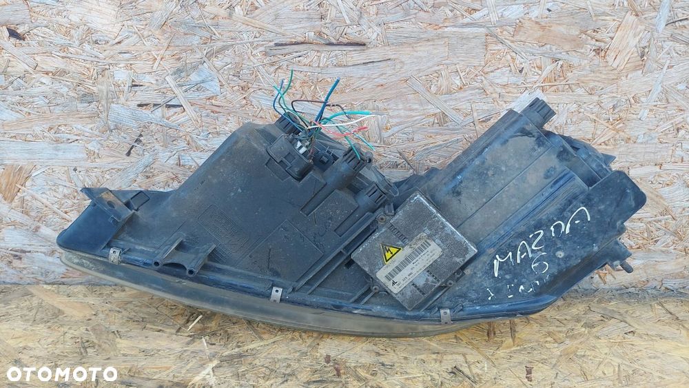 LAMPA PRAWA PRZÓD REFLEKTOR MAZDA 6 XENON - 6