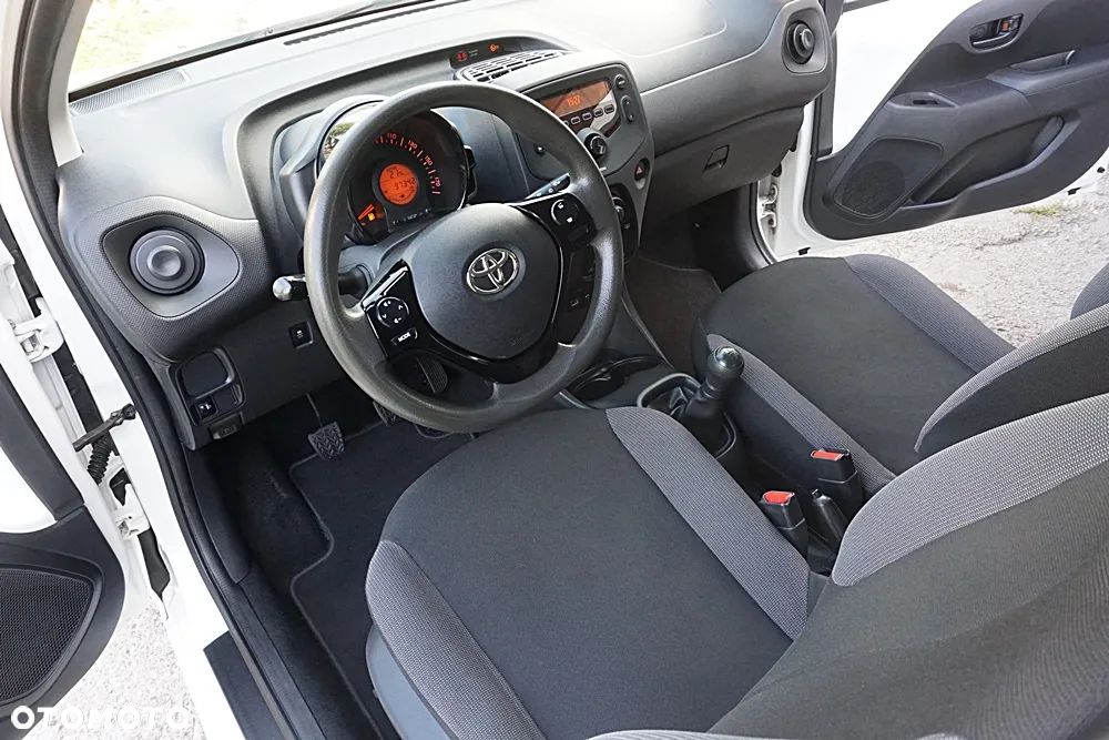 Toyota Aygo x-cite - 18