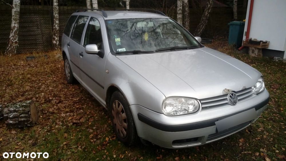 Volkswagen Golf Variant - 1