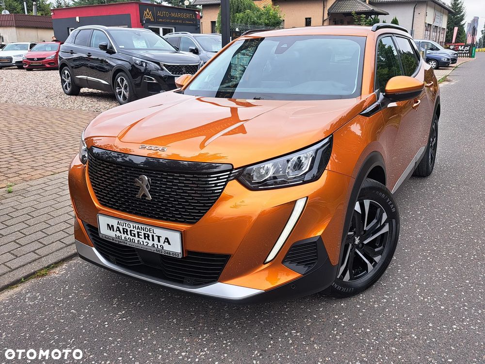 Peugeot 2008 1.2 Pure Tech GPF Allure S&S - 12