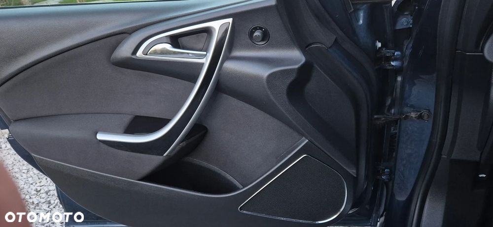 Opel Astra 1.4 T Cosmo - 16