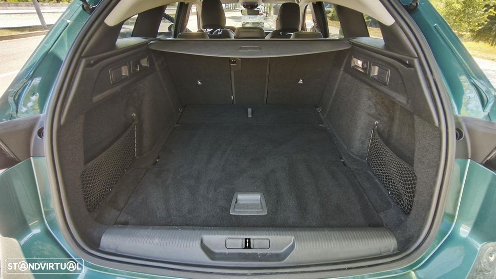 Peugeot 308 1.5 BlueHDi Allure Pack EAT8 - 33