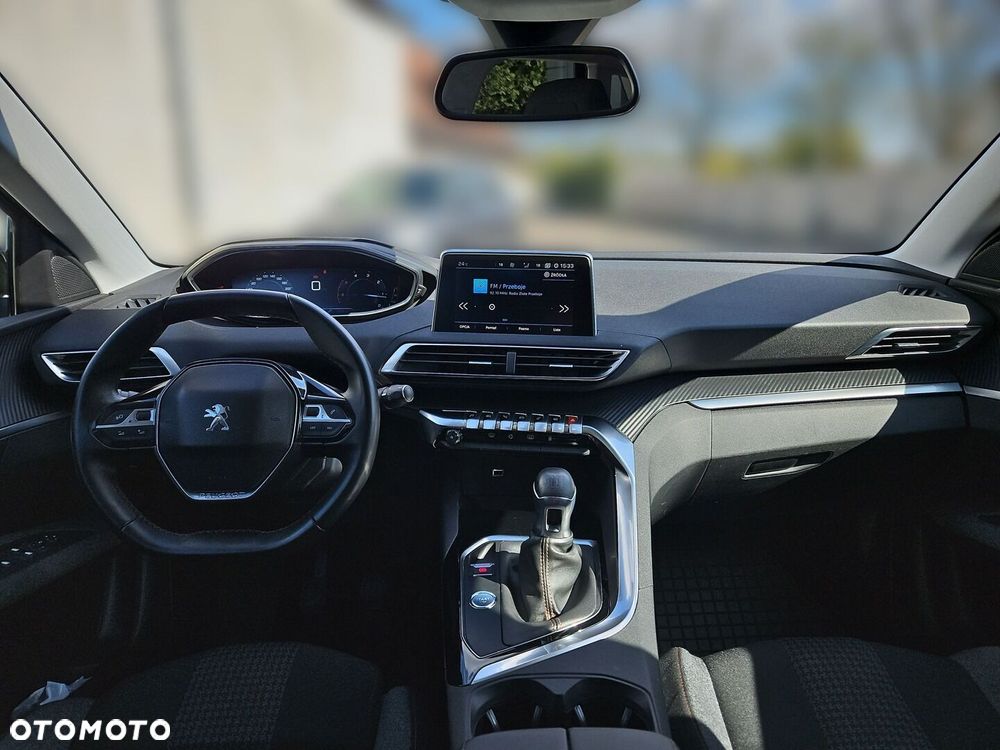Peugeot 3008 - 10