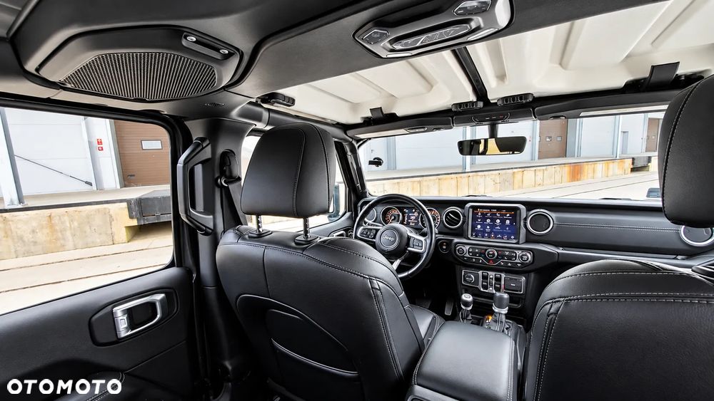 Jeep Gladiator - 24