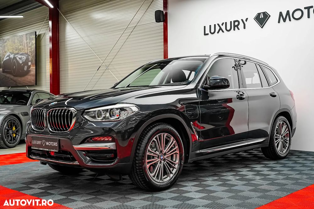 BMW X3 xDrive30e Aut. Luxury Line - 1