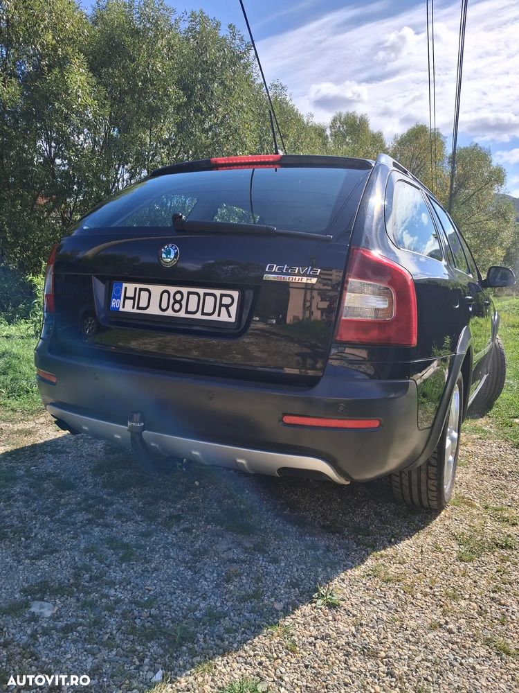 Skoda Octavia 2.0 TDI DPF 4x4 DSG Scout - 5
