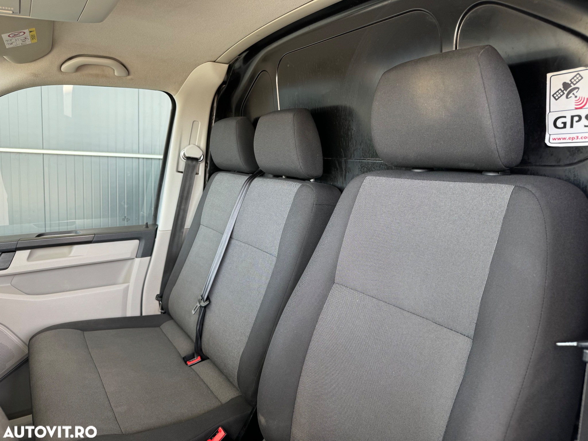 Volkswagen Transporter - 16