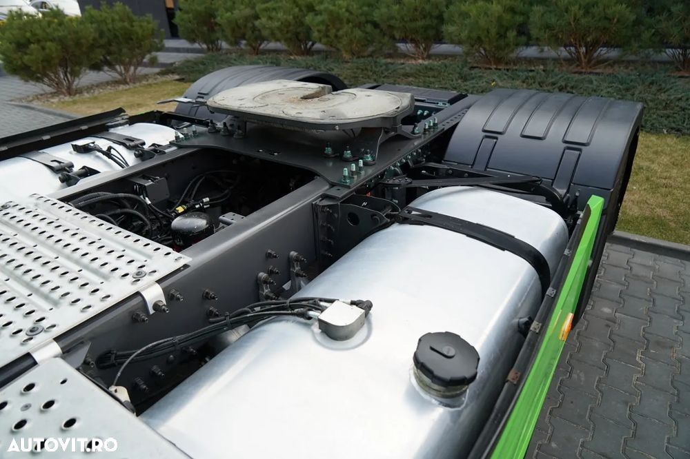 Renault T 520 / MAXISPACE / RETARDER / JANTE DIN ALIAJ / PIELE / EURO 6 - 13