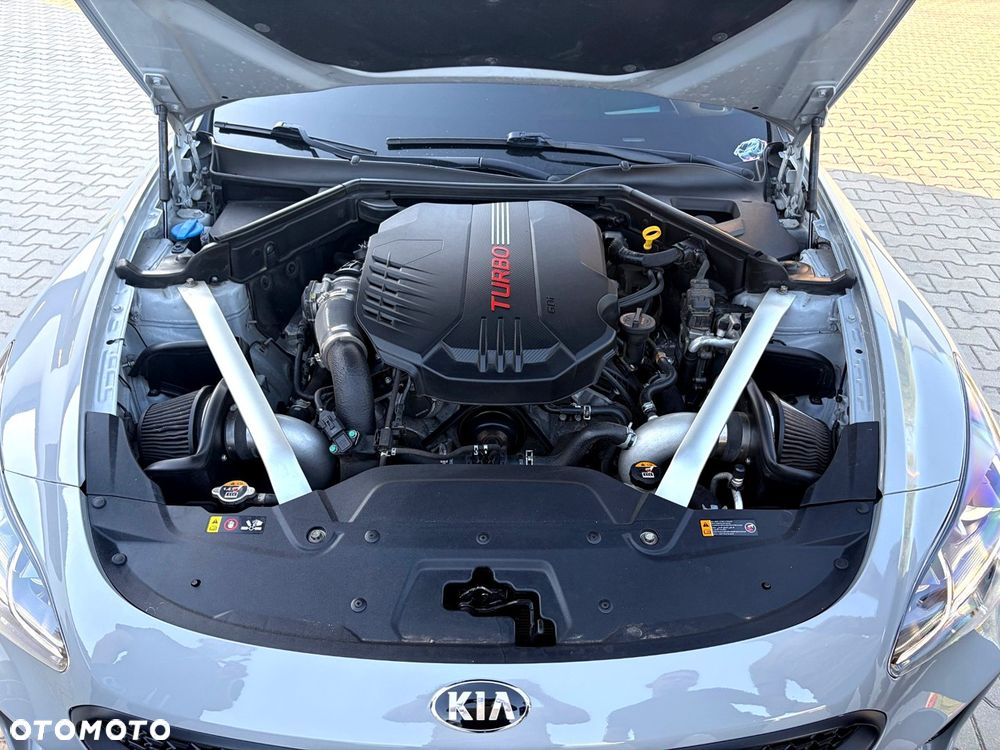 Kia Stinger 3.3 T-GDI AWD OPF GT - 9