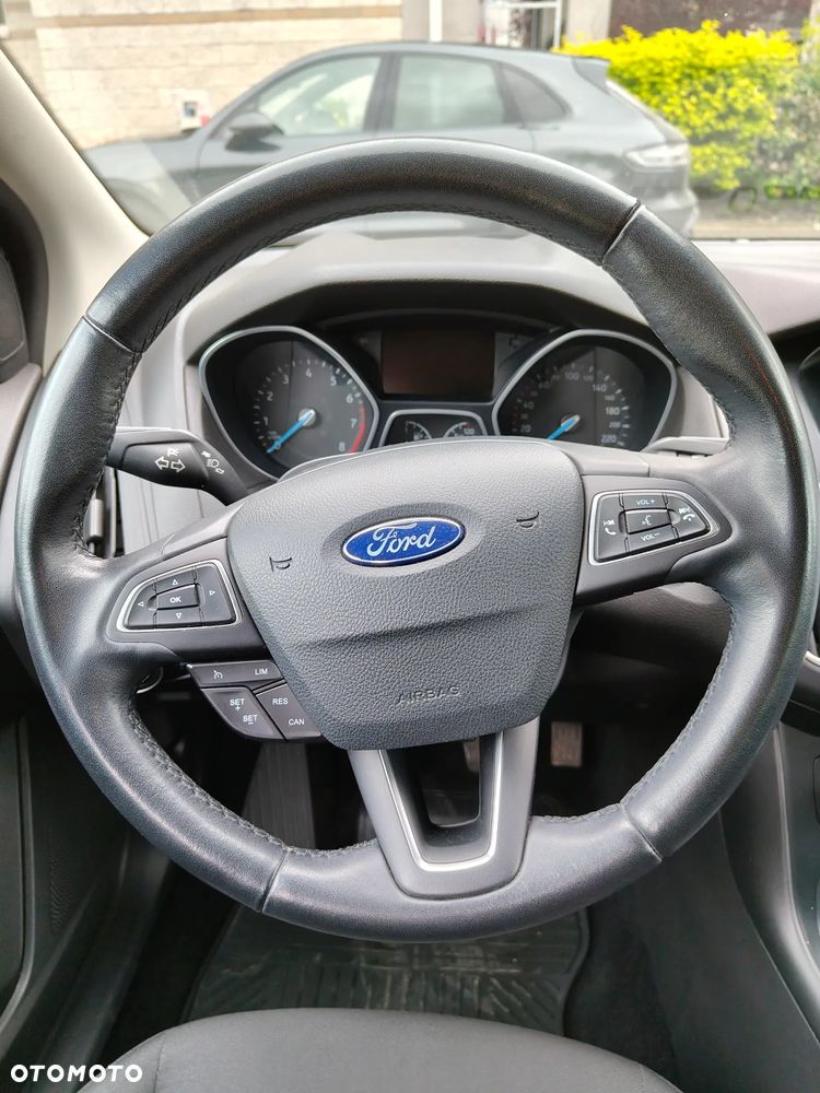 Ford Focus 1.6 Gold X - 15