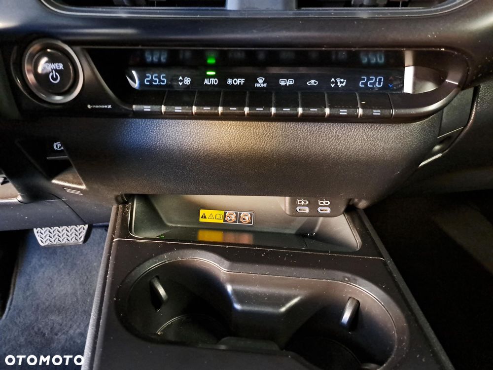 Lexus UX 250h GPF Business 2WD - 26