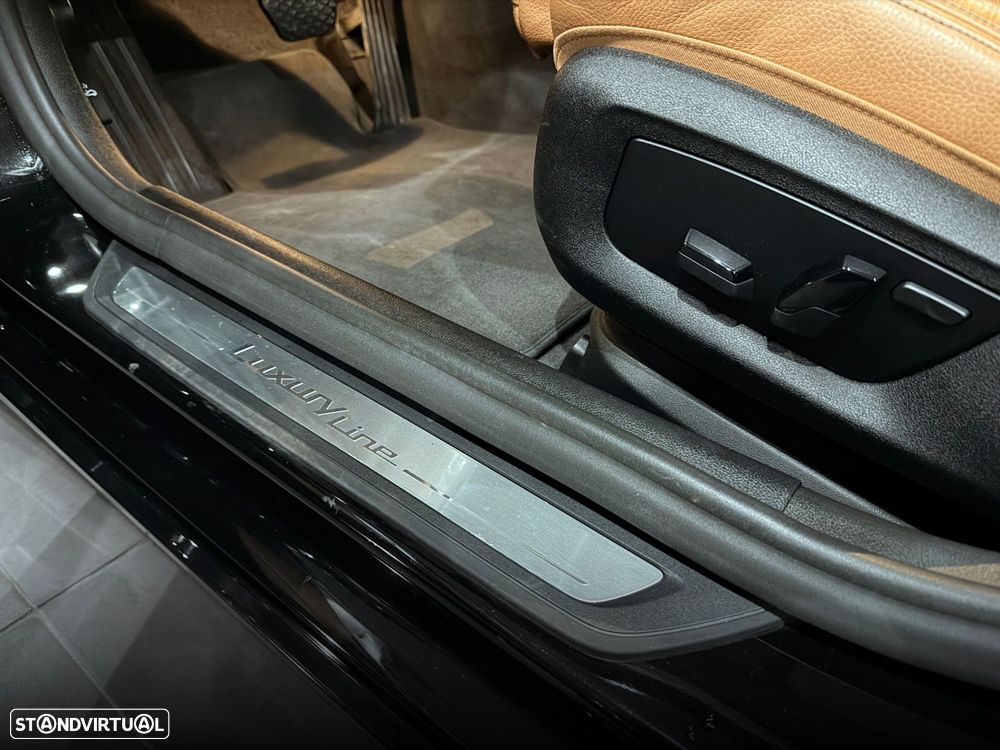 BMW 520 e Line Luxury - 17