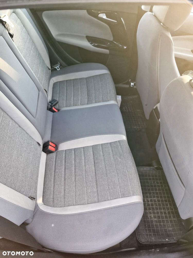 Fiat Tipo 1.6 MultiJet Lounge - 16