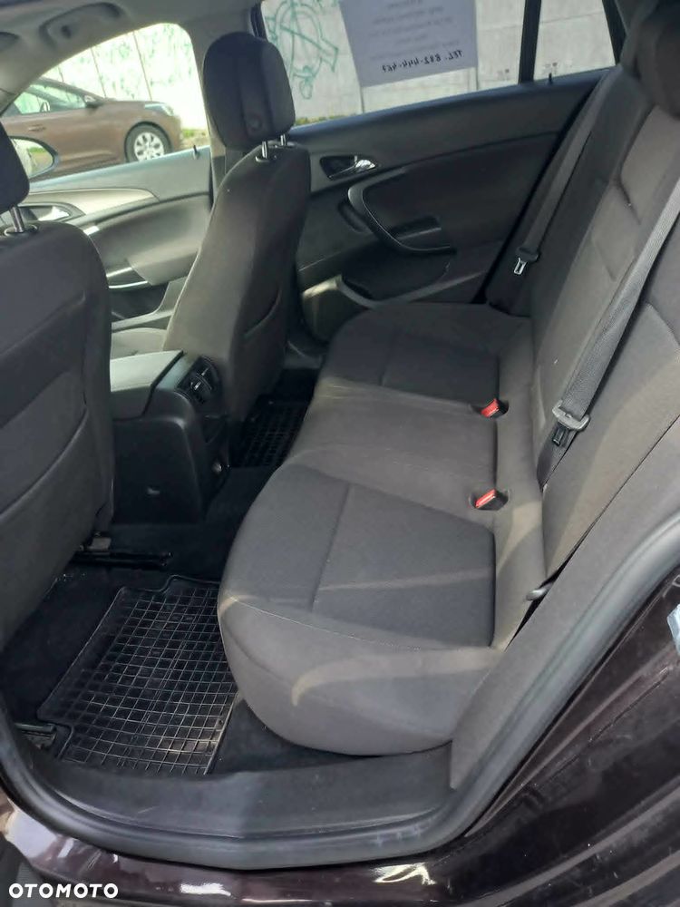Opel Insignia 1.8 Sport - 10
