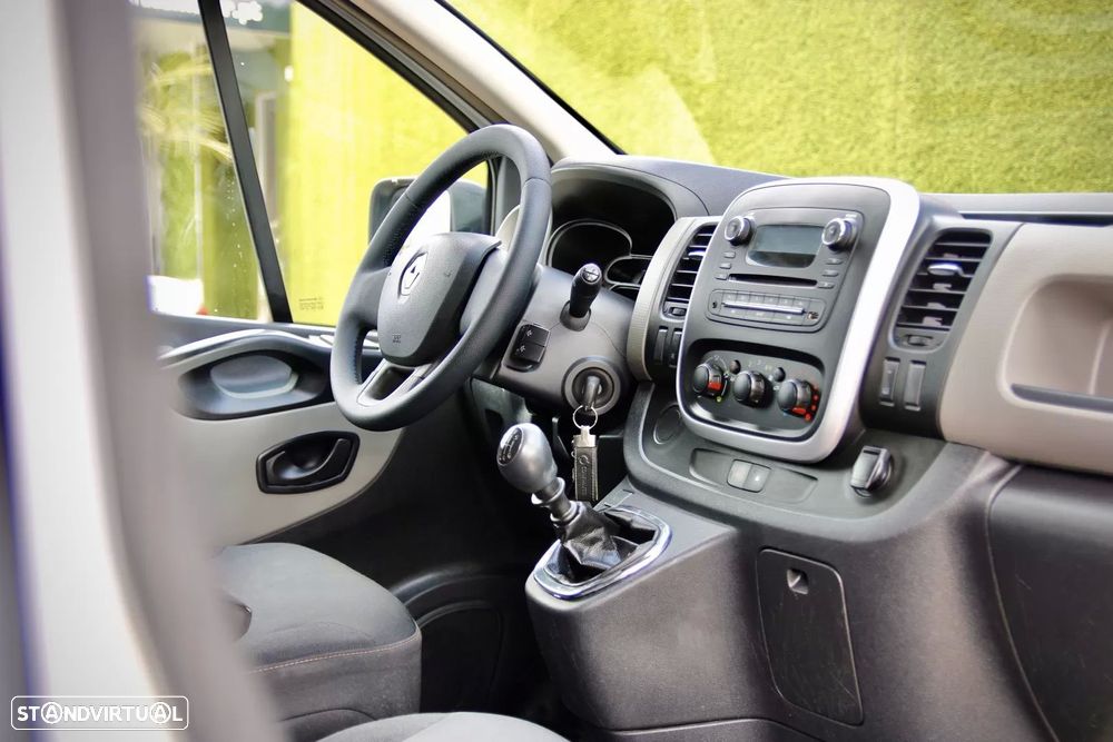 Renault trafic 1.6 dci tÉrmica iva dedutÍvel - 18