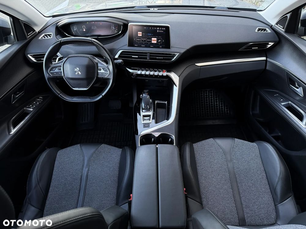 Peugeot 3008 BlueHDi 130 Stop & Start EAT8 Allure - 11