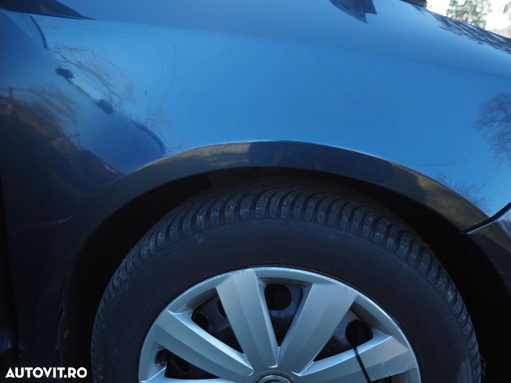 Volkswagen Golf Plus - 38