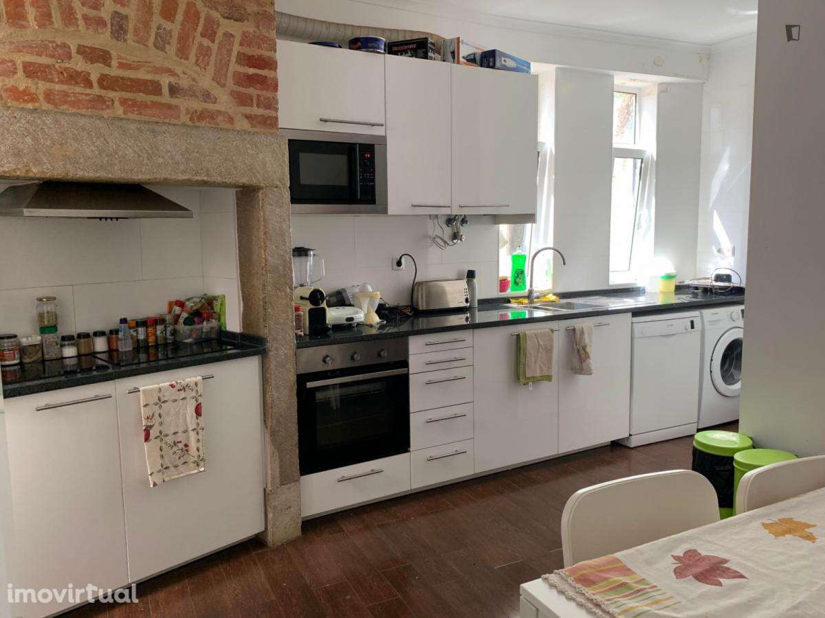 Quarto - localizado em Arroios Lisbon - Grande imagem: 3/6