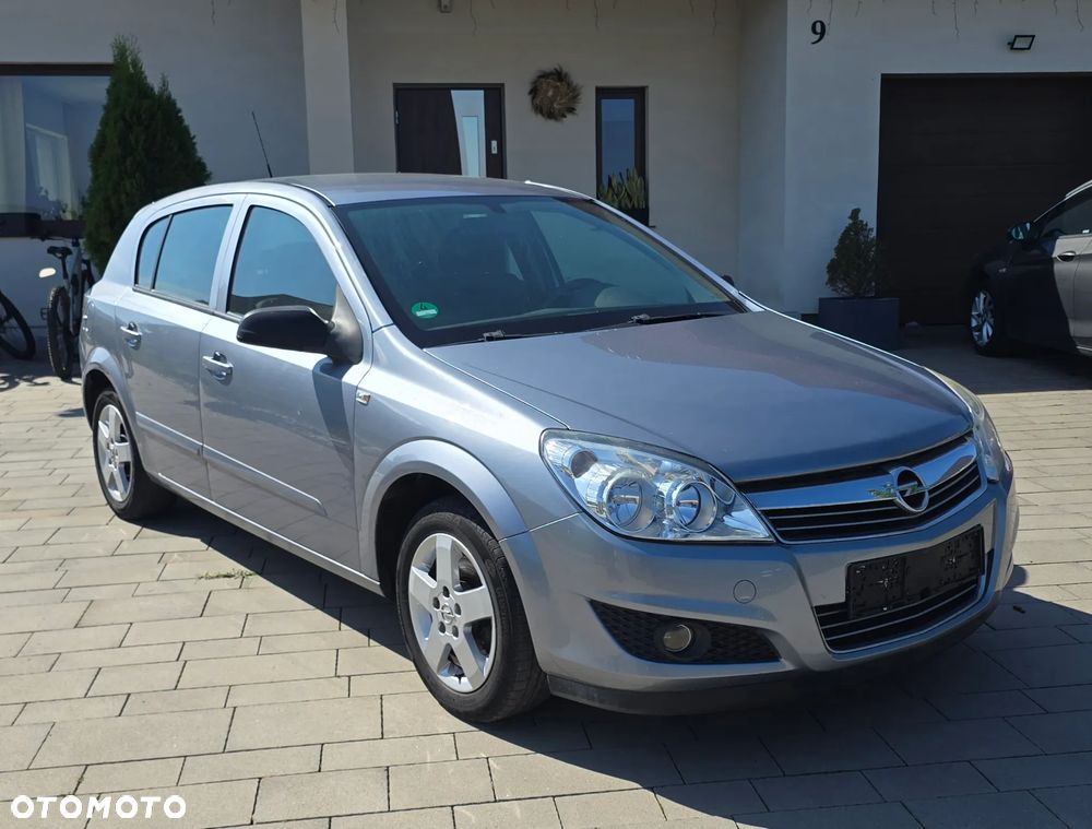 Opel Astra 1.4 Enjoy - 15