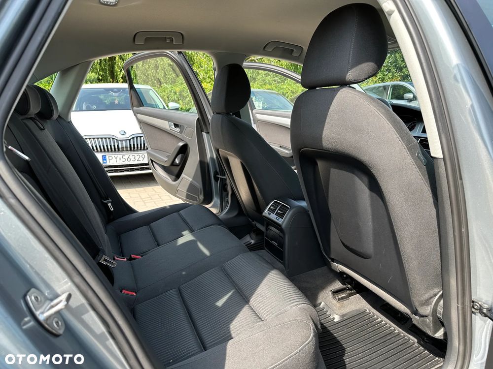Audi A4 Limousine - 23