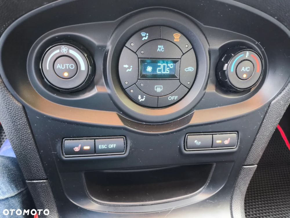 Ford Fiesta - 16