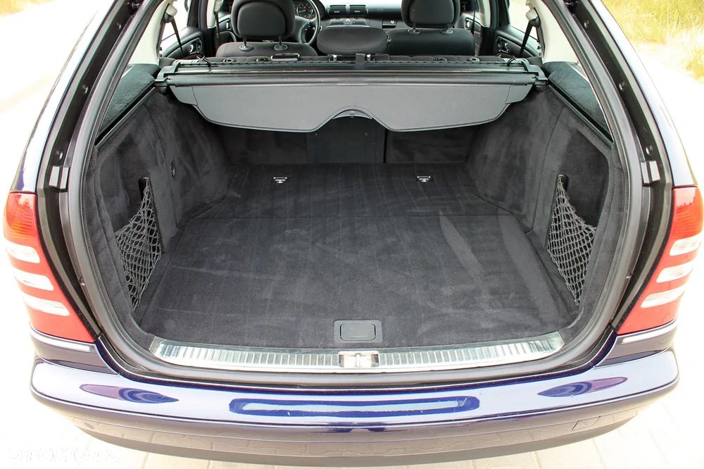 Mercedes-Benz Klasa C 180 Kompressor Elegance - 17