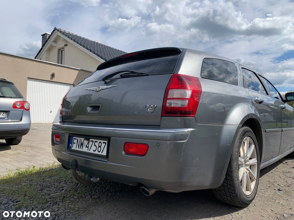 Chrysler 300C 3.0 CRD DPF Automatik - 6