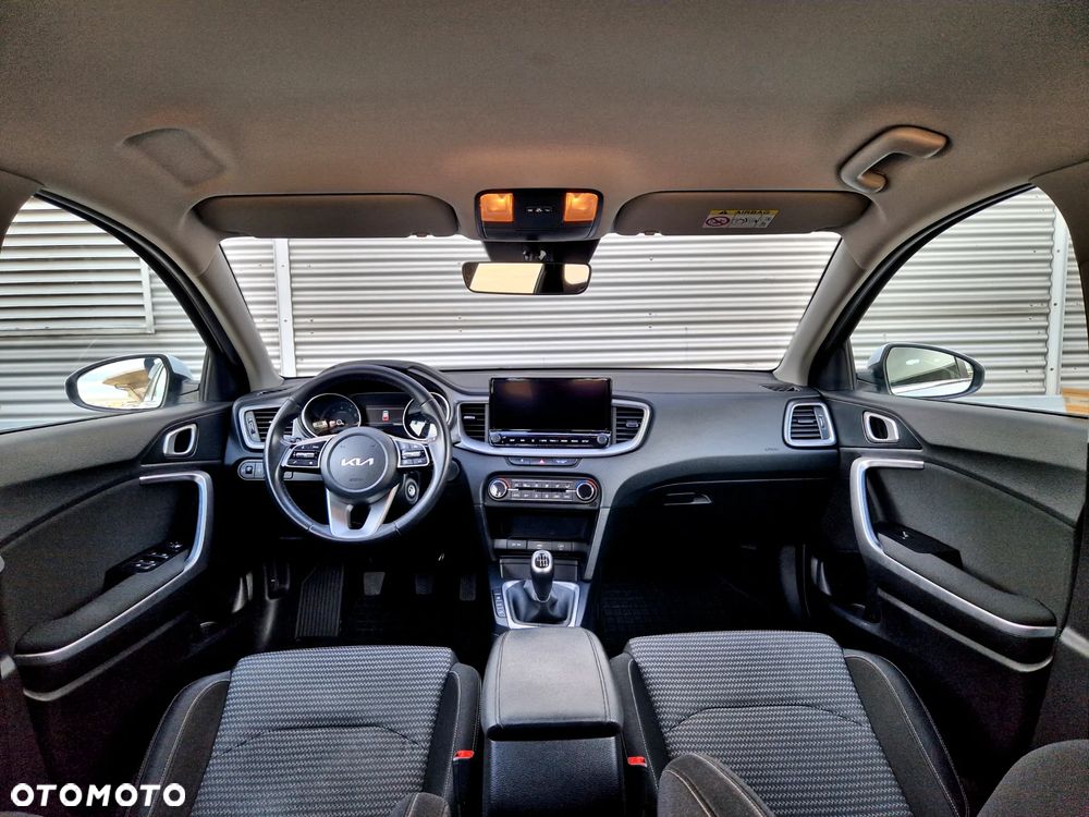 Kia Ceed 1.5 T-GDI M - 22