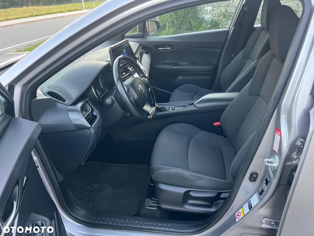 Toyota C-HR Style - 11