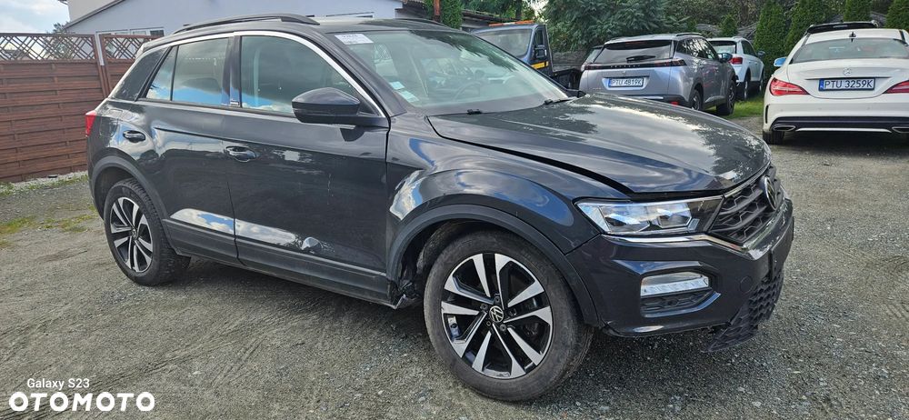 Volkswagen T-Roc - 9