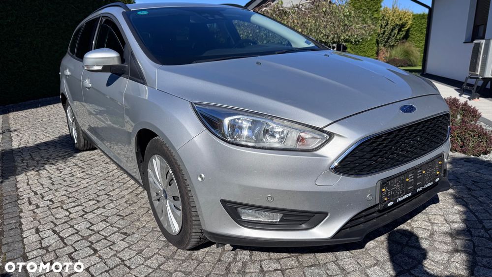 Ford Focus - 8