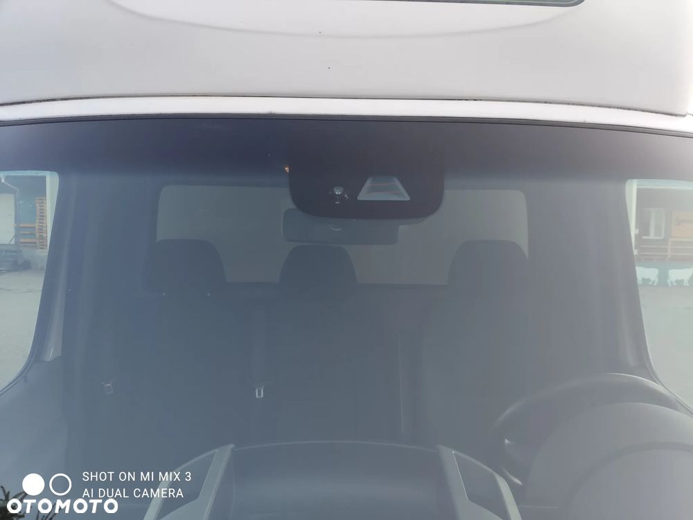 Mercedes-Benz Sprinter 319 - 16