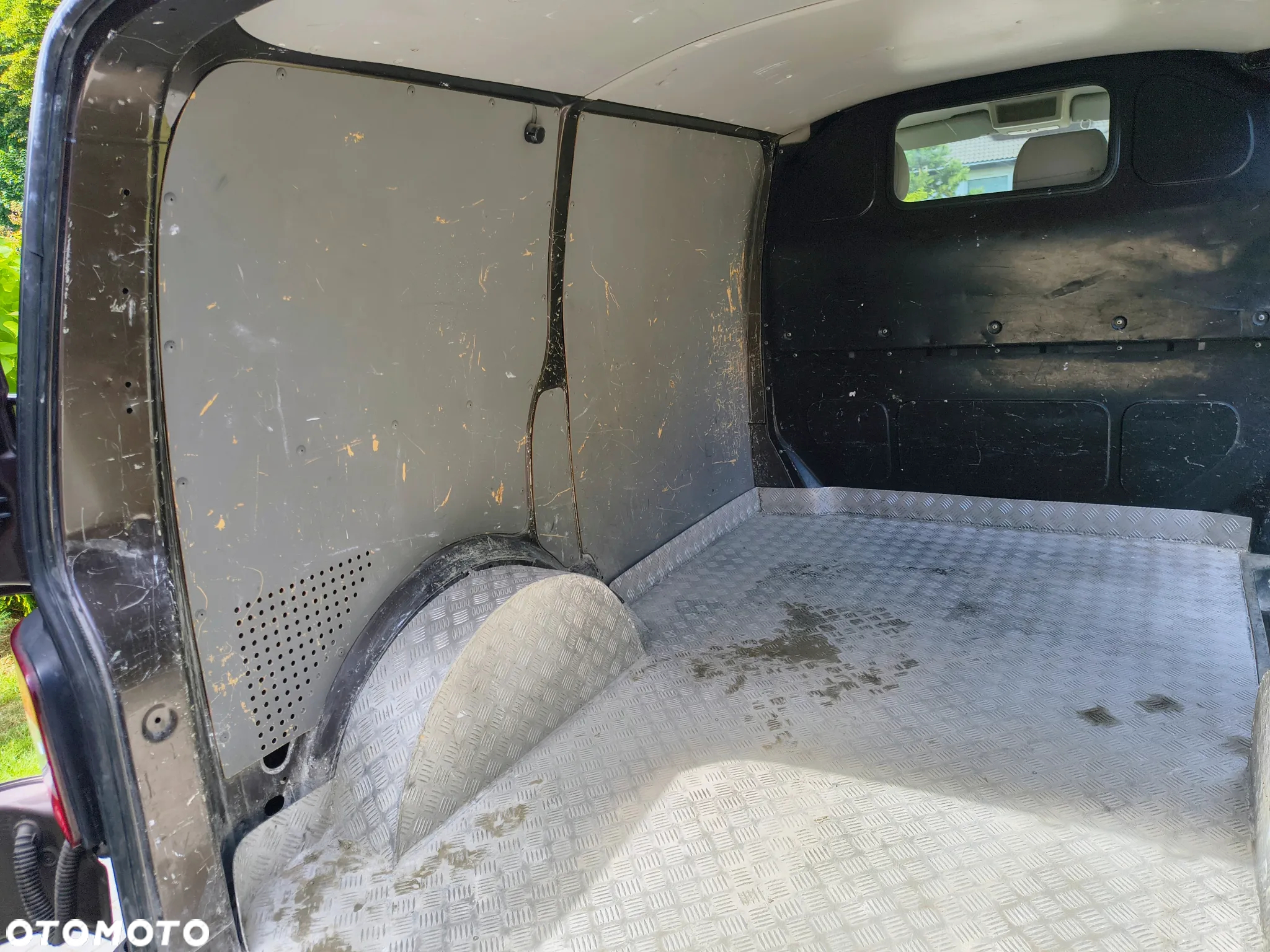 Volkswagen Transporter T5 - 13