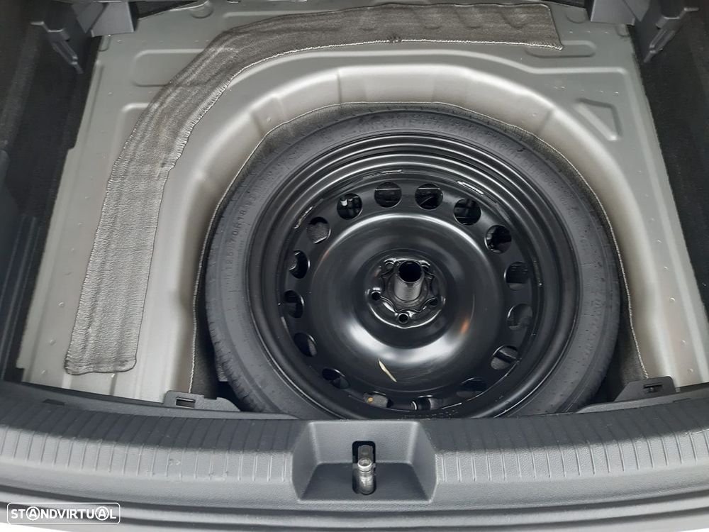 VW Taigo 1.0 TSI Urban - 20