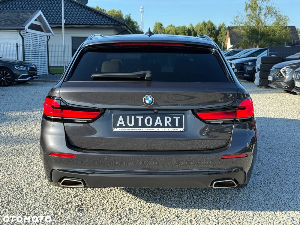 BMW Seria 5 520d Luxury Line - 14