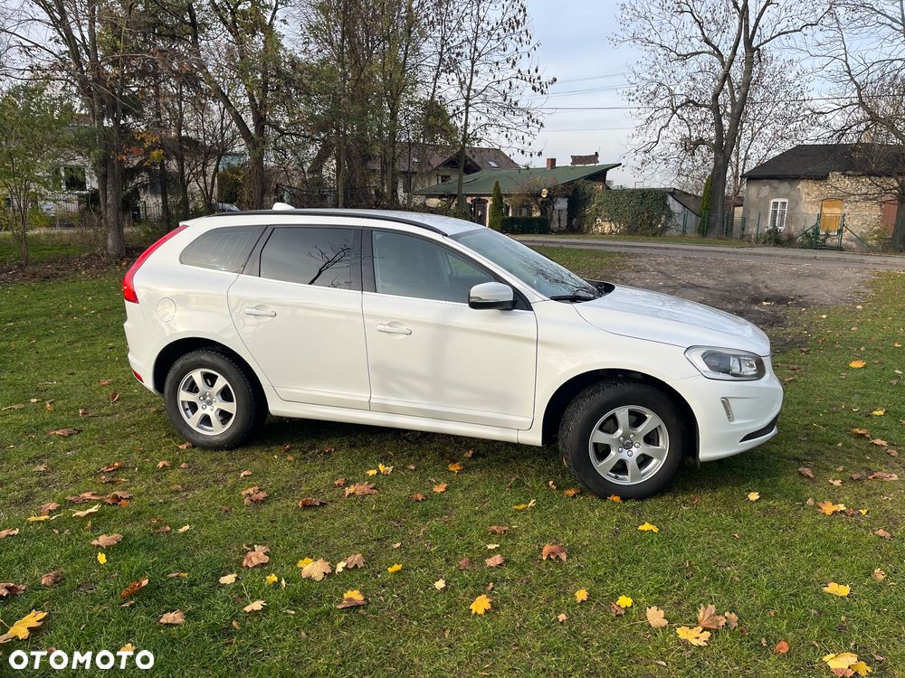Volvo XC 60 D4 AWD Momentum - 18