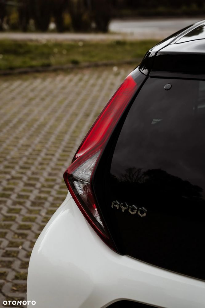 Toyota Aygo x-play club - 18