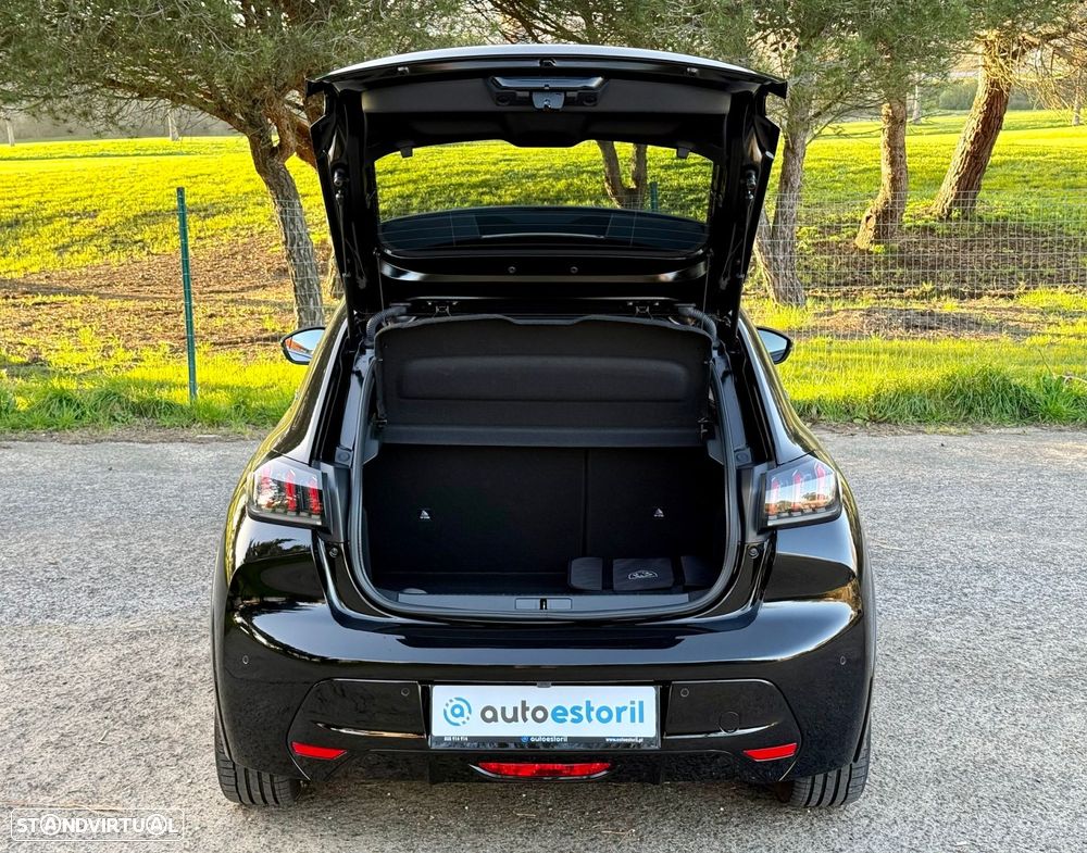 Peugeot e-208 50 kWh GT - 15