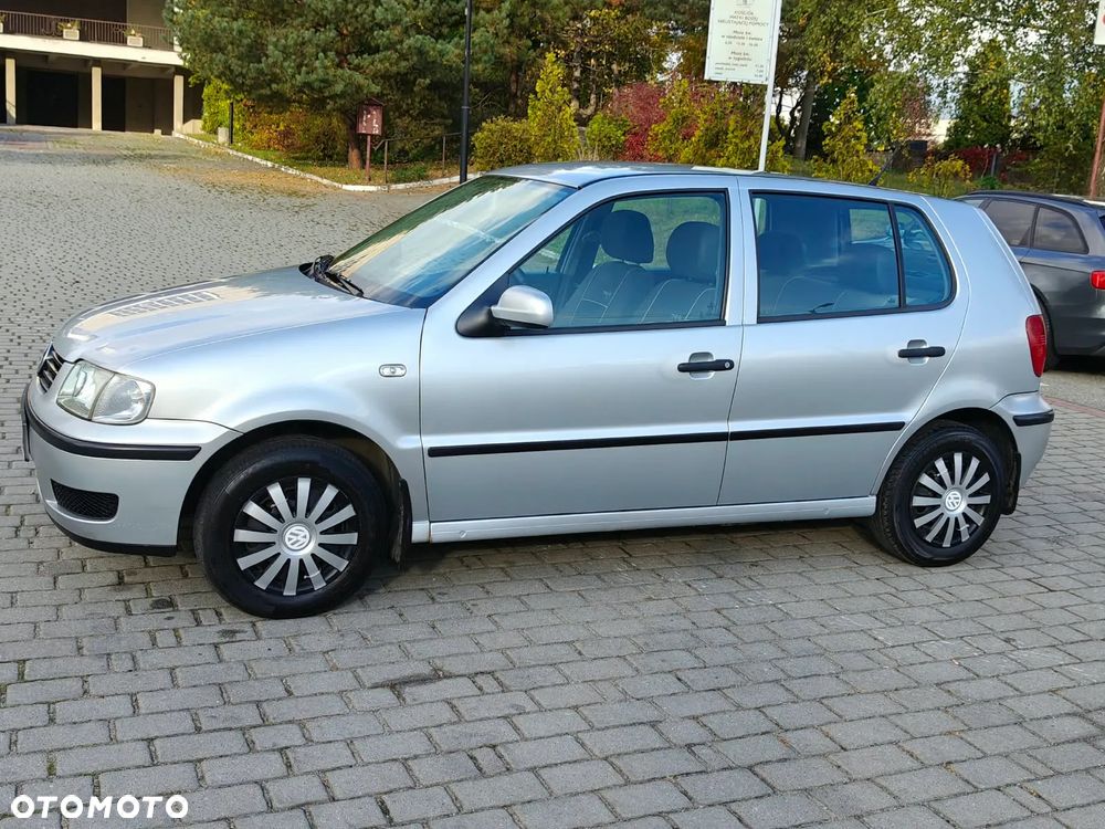 Volkswagen Polo 1.4 Comfortline - 23