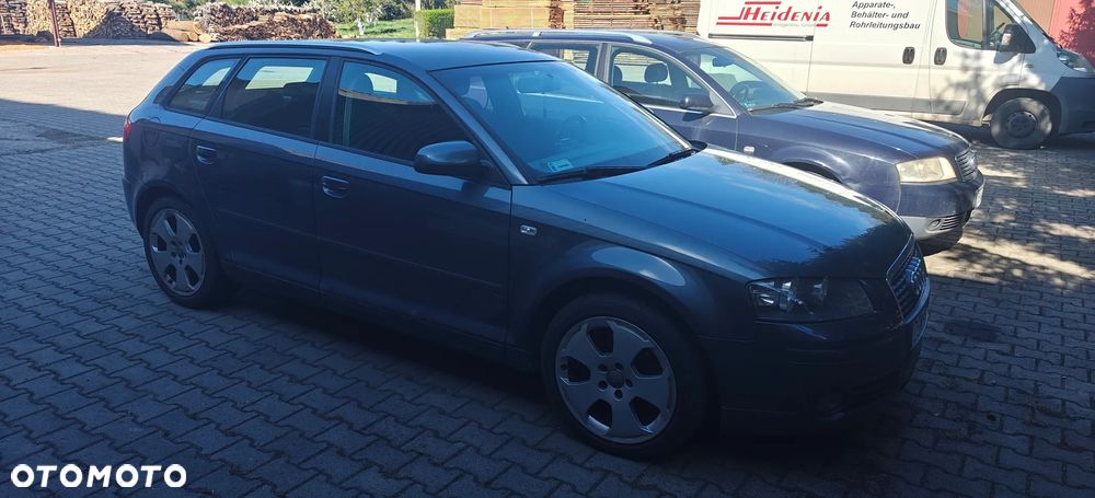 Audi A3 Sportback 2.0 TDI Ambiente - 11