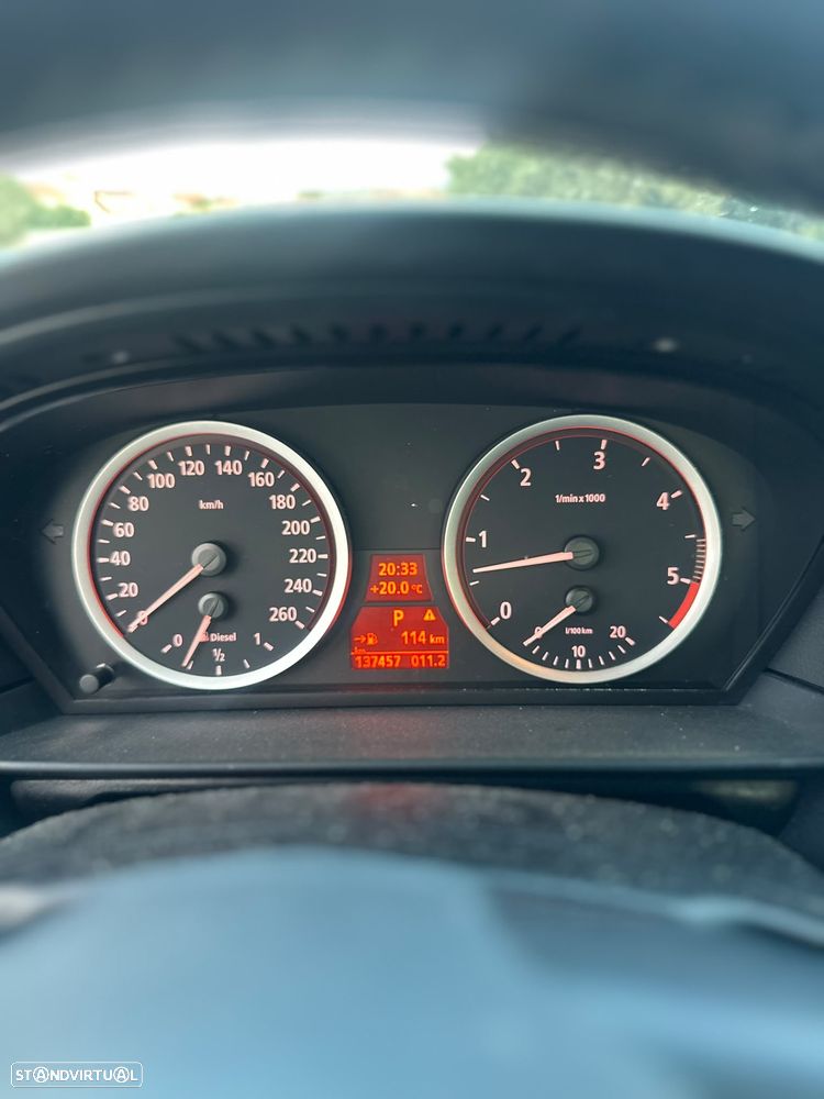 BMW 520 2004 photo 4