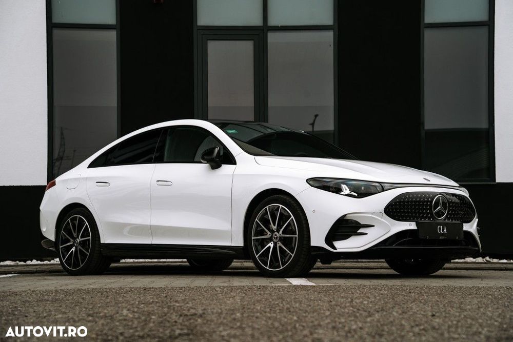 Mercedes-Benz CLA 350 4MATIC Coupe - 3