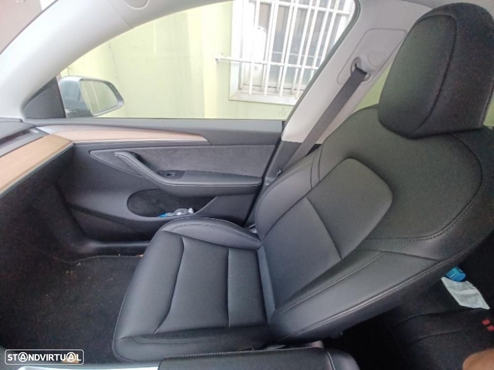 Tesla Model Y Performance Tração Integral - 3